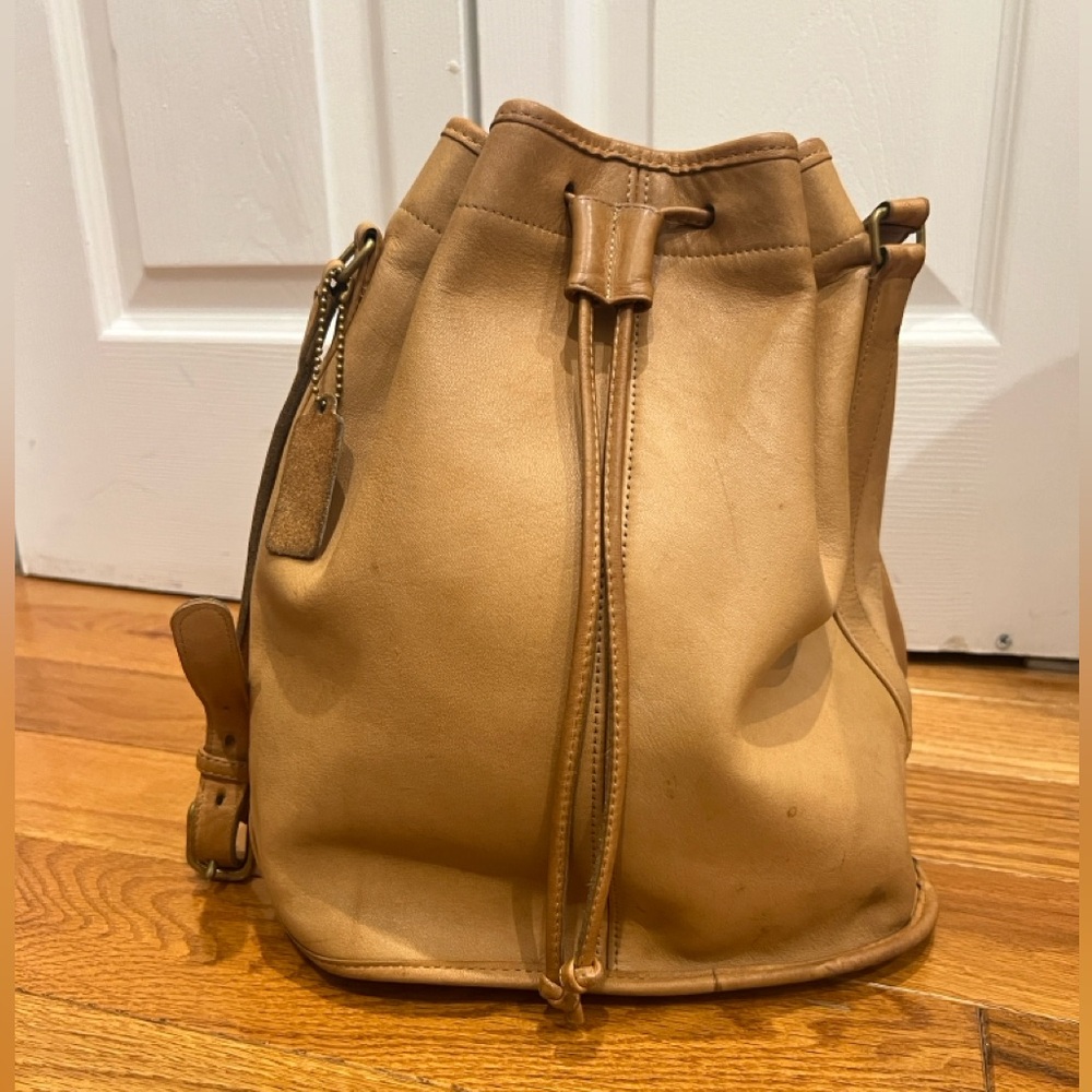Coach Leather Drawstring Bucket Backpack in Tan